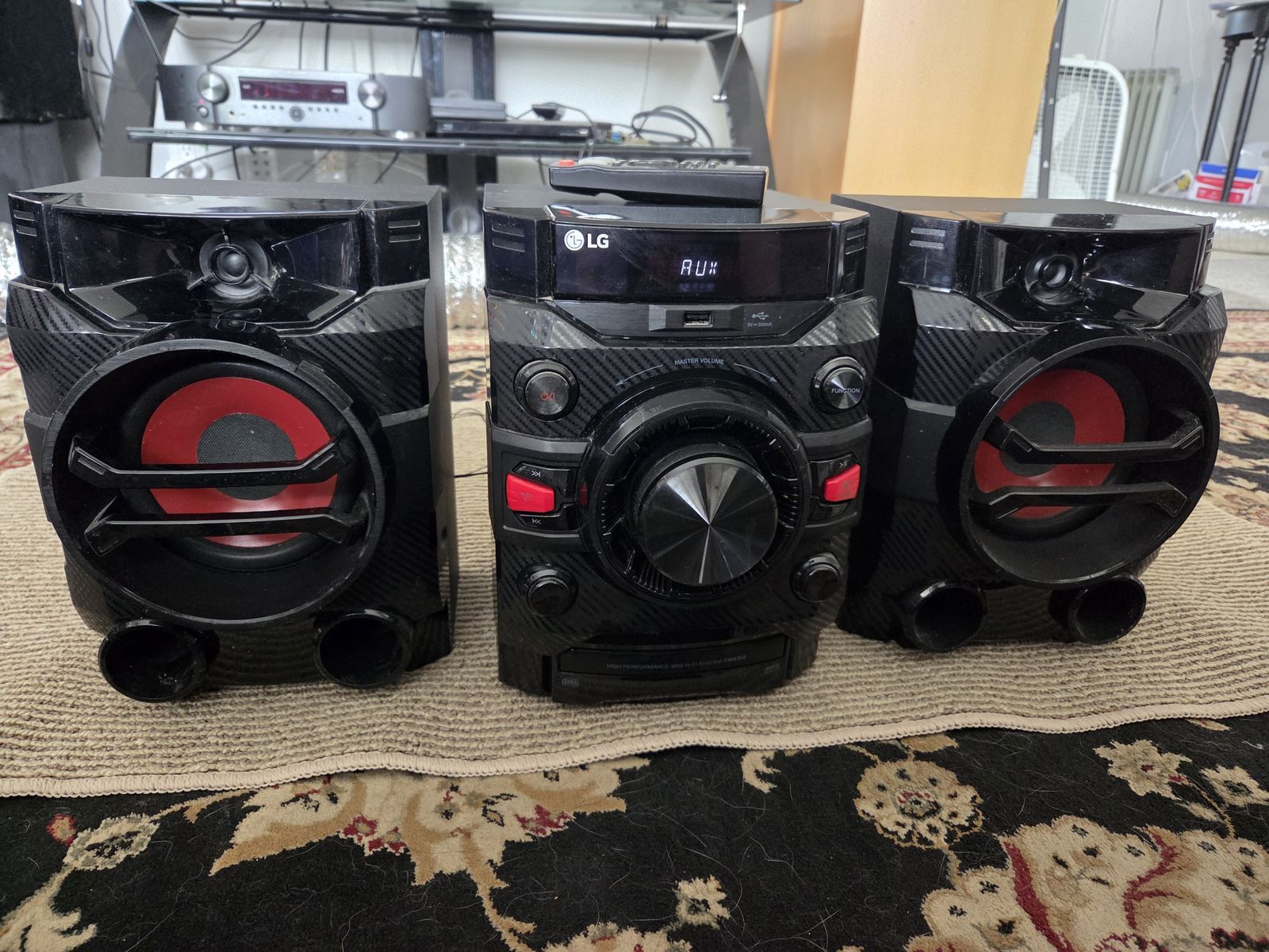 LG CM4360 Mini Hi-Fi Stereo System