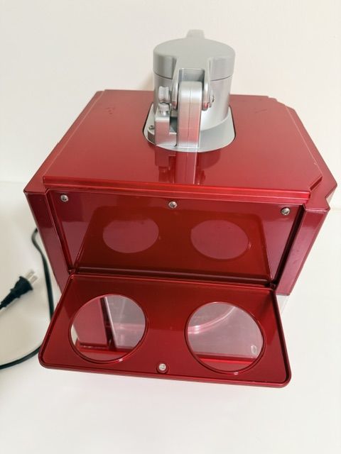 Main image 6
