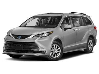 2022 Toyota Sienna XLE 8-Passenger