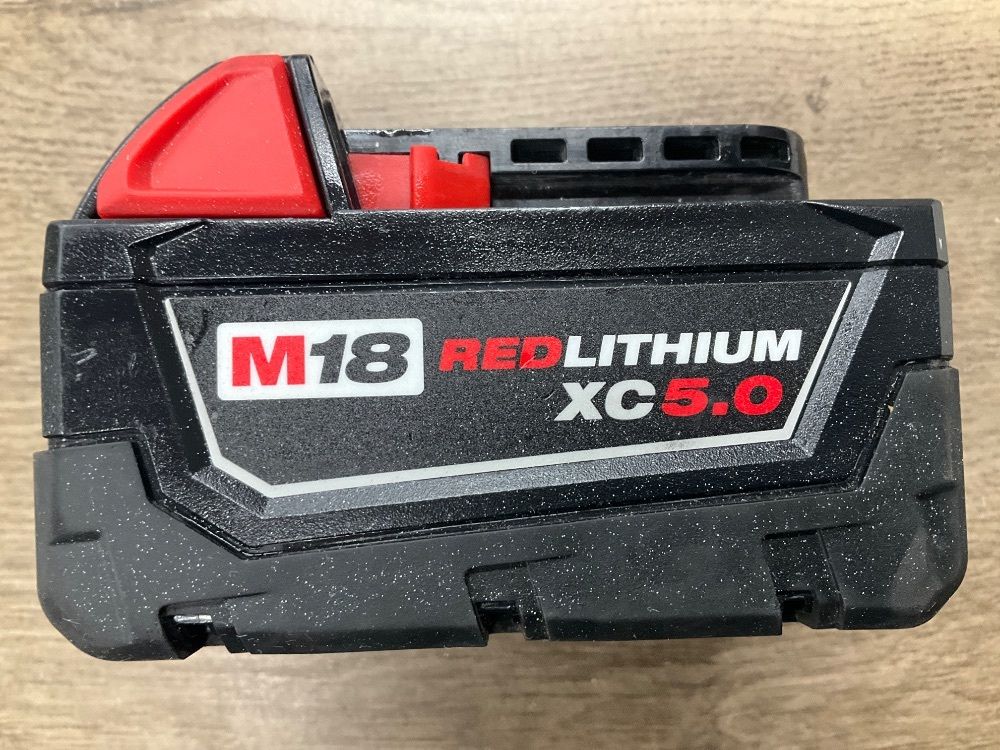 MILWAUKEE 5AH BATTERY