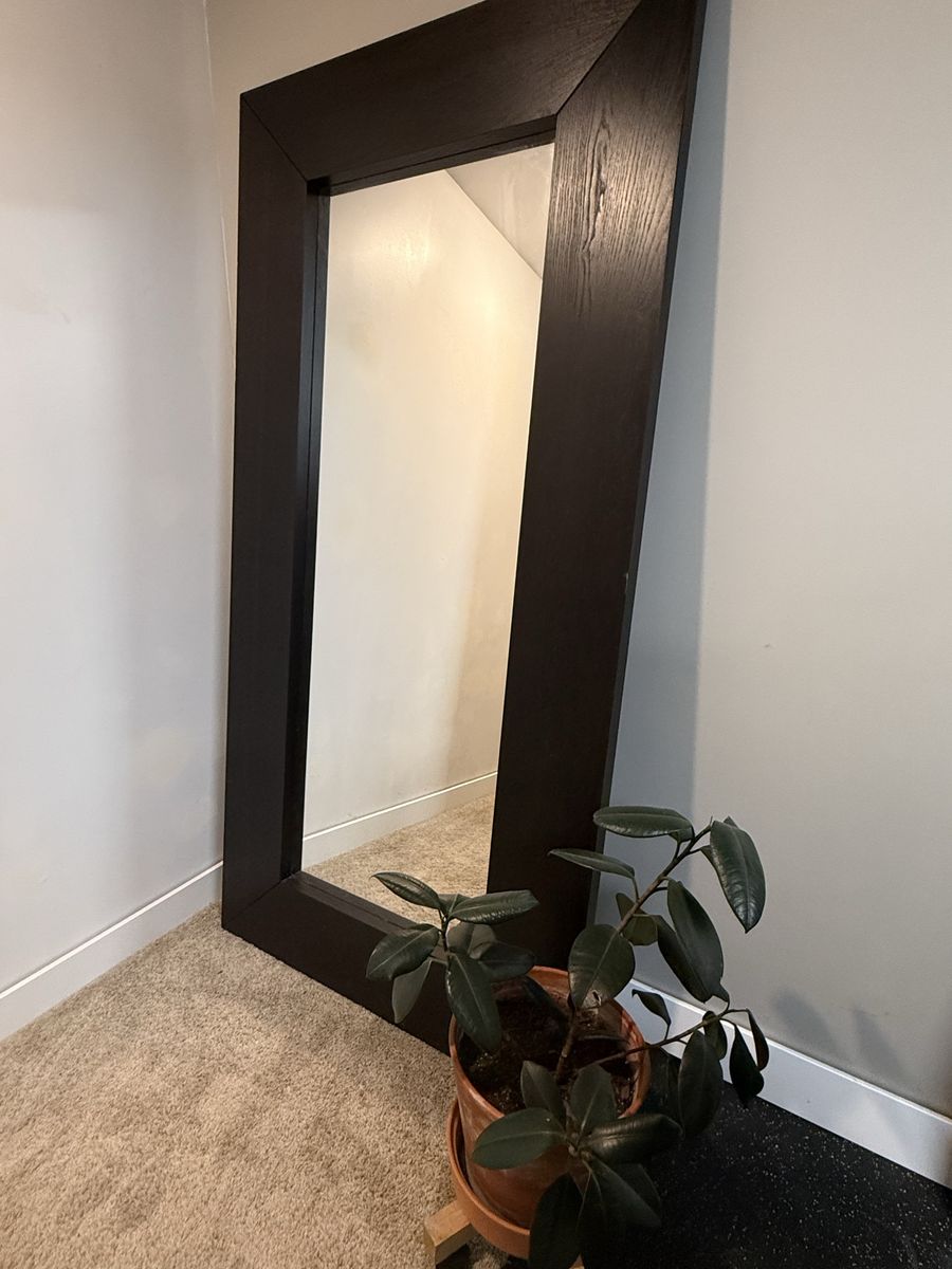 full-length mirror
