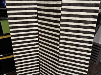 Folding Privacy Decor