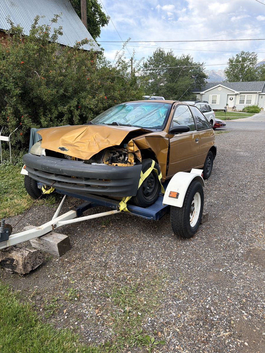1998 Chevrolet Metro Base