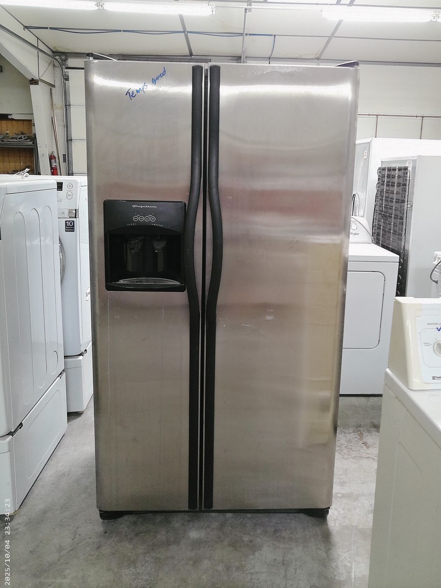 Stainless Steel Side by Side~Water and Ice~90 Day Guarantee
