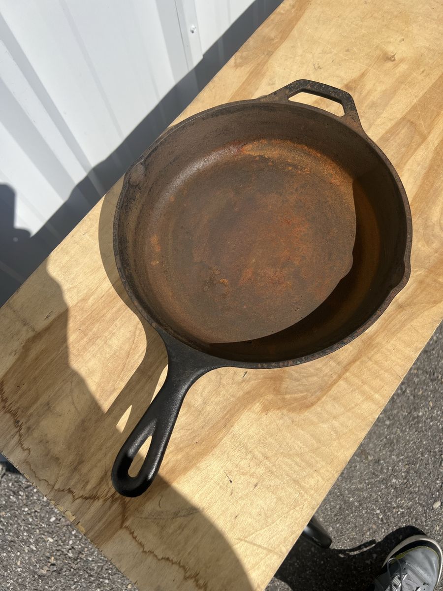 Lodge Cast Iron Skillet - 8SK (10.25") - Deep Rust, Needs Restoration