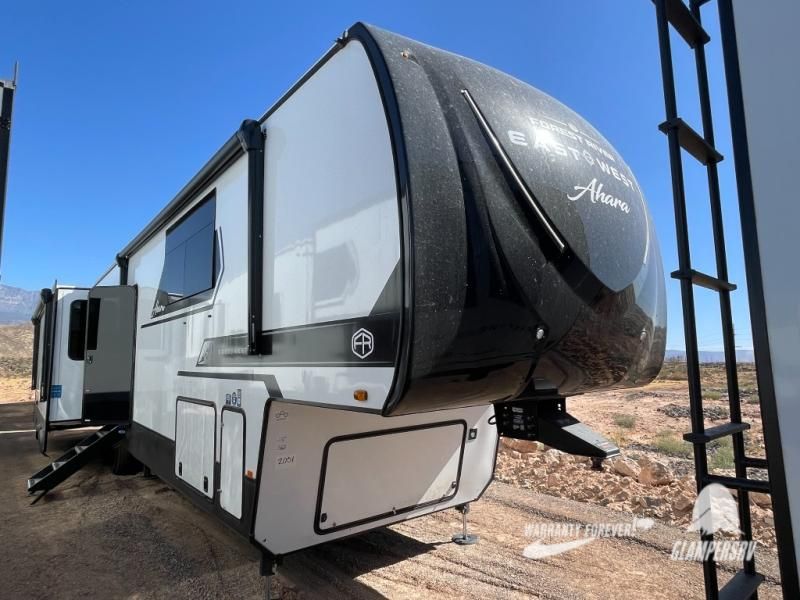 New 2026 EAST TO WEST Ahara 395FB