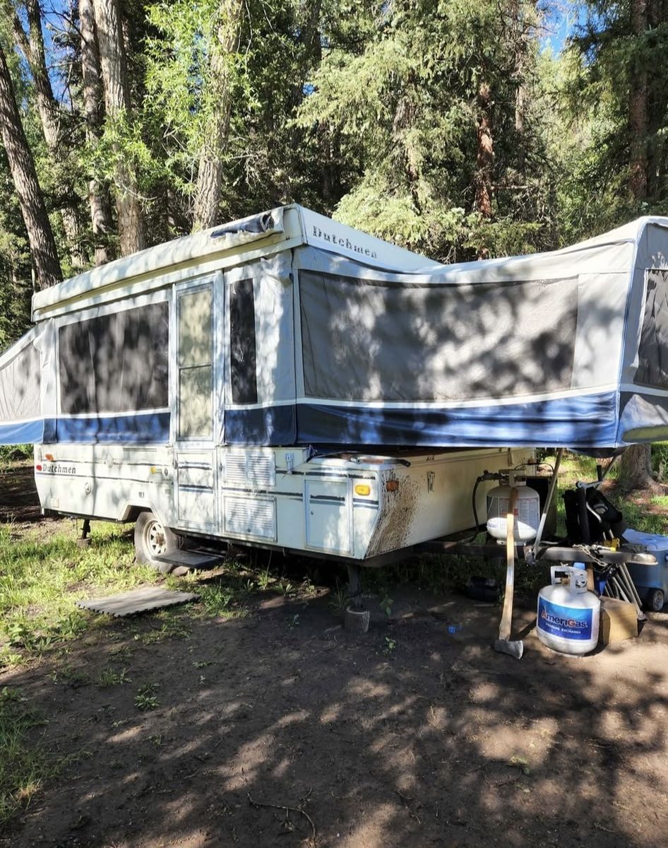 1996 Dutchmen Pop Up Camper Tent Trailer