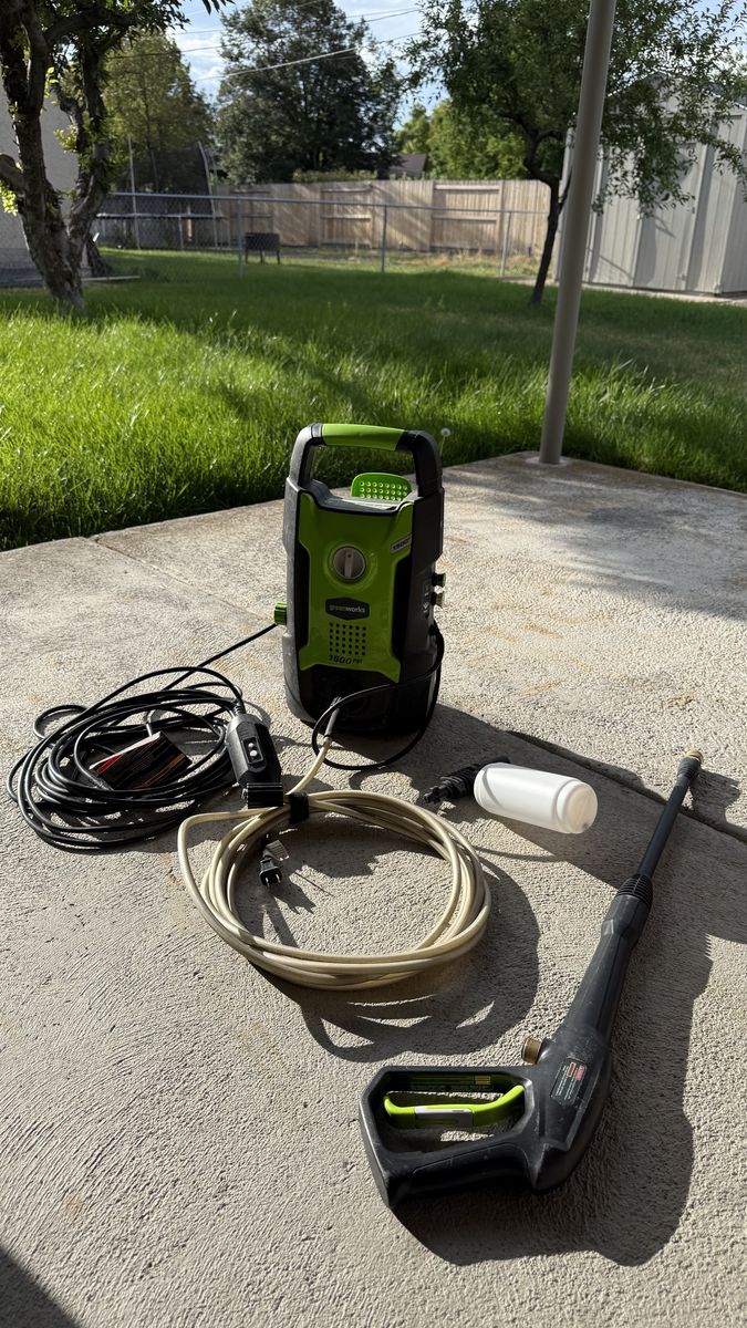 Greenworks 1500 PSI 13 Amp 1.2 GPM Electric Pressure Washer 