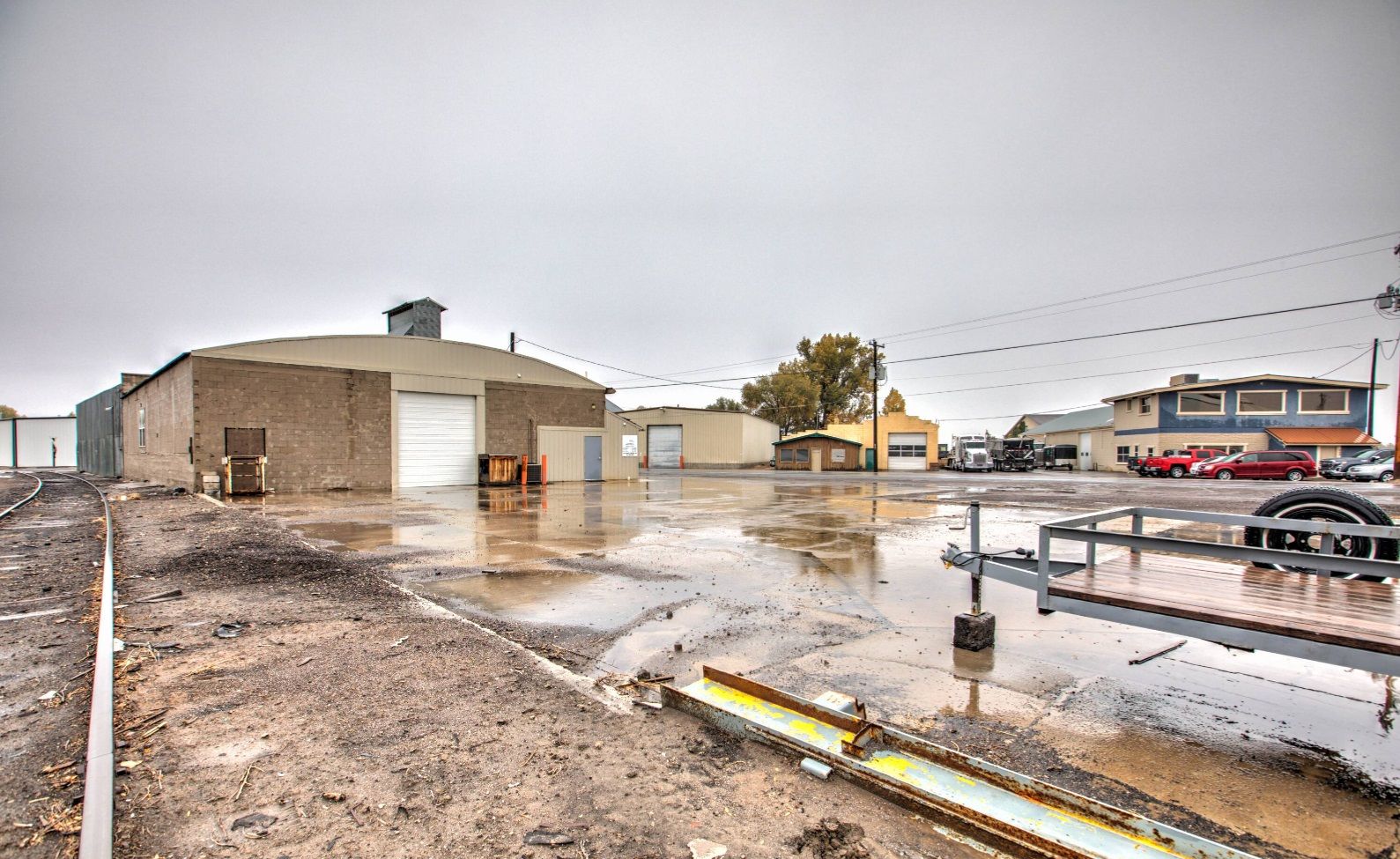 Main image 2