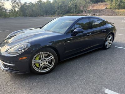 2018 Porsche Panamera 4 E-Hybrid