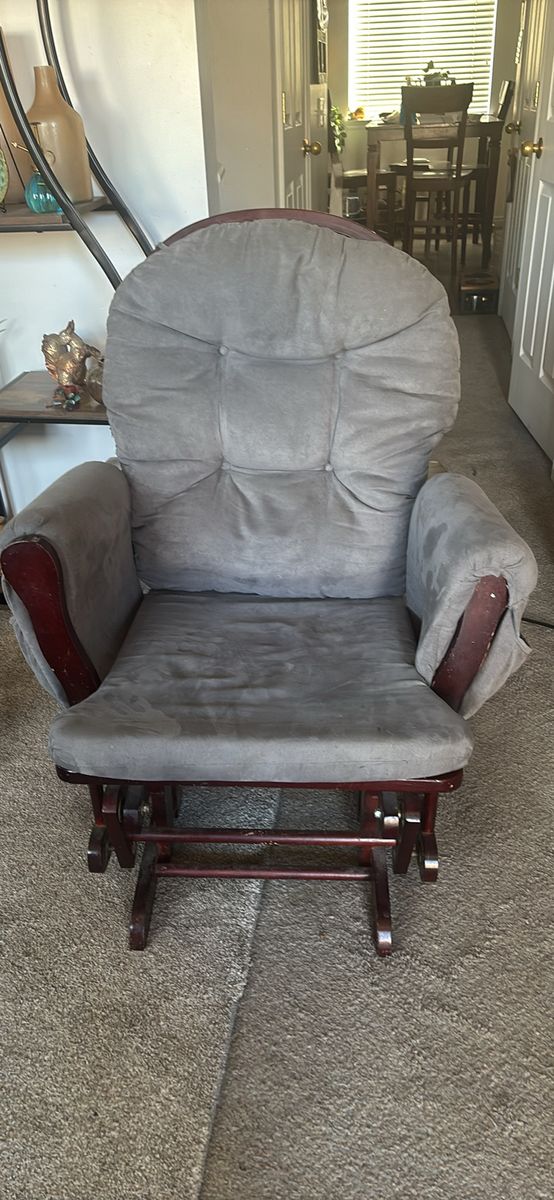 Super Comfy, Rocking Chair