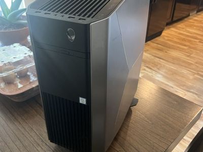 Alienware Aurora R7 Gaming Desktop PC - Intel i7 Processor, 16 GB DDR4 RAM