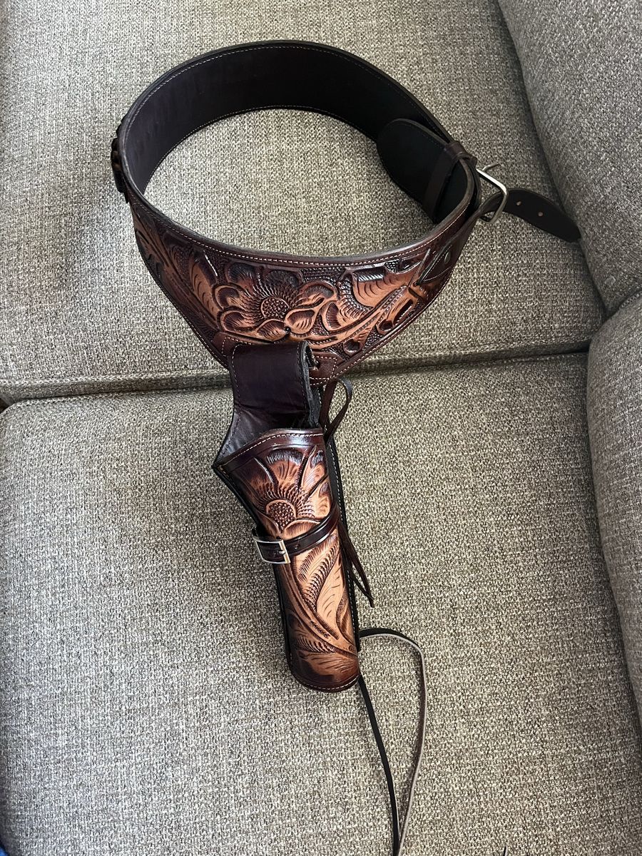 Hand-Tooled Leather Western Gun Holster and Cartridge Belt
