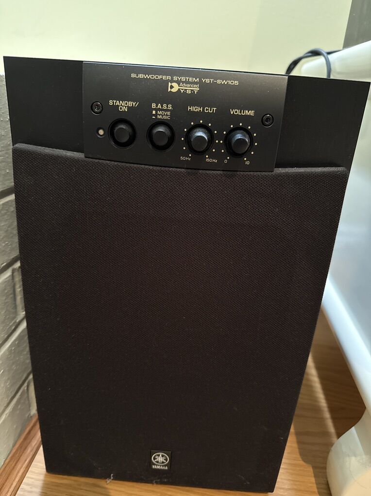 Yamaha YST-SW105 Powered subwoofer