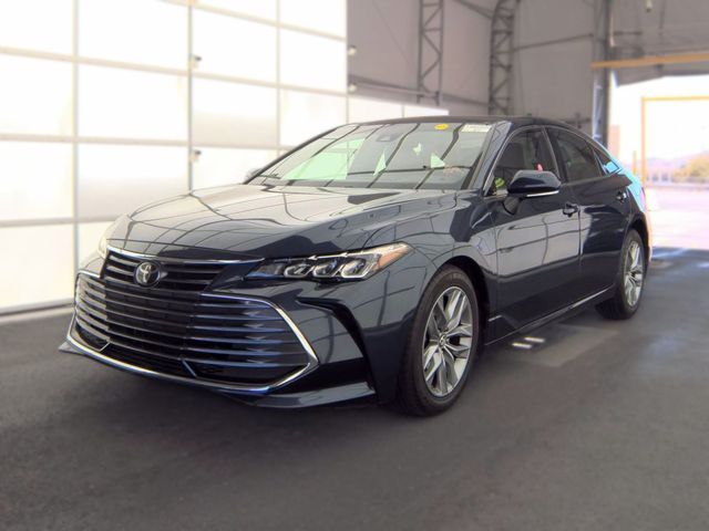 2019 Toyota Avalon XLE