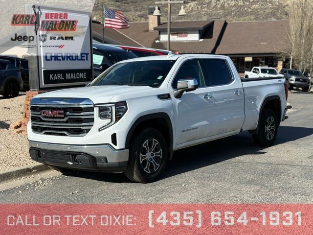 2023 GMC 1500 SLT