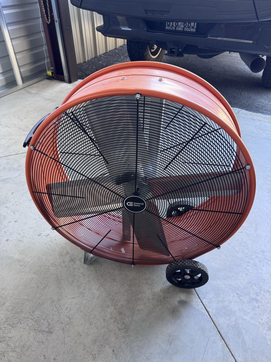 Shop Fan