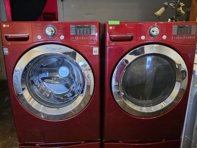 LG WASHER AND ELECTRIC DRYER