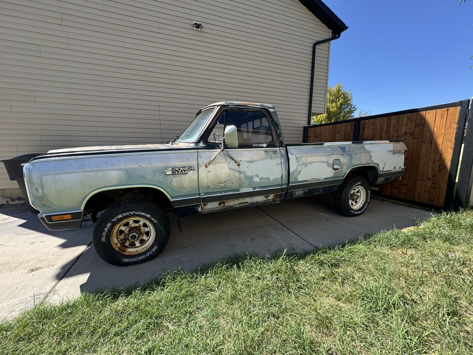 1983 Dodge RAM 150 Base