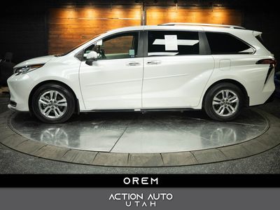 2023 Toyota Sienna Limited 7-Passenger