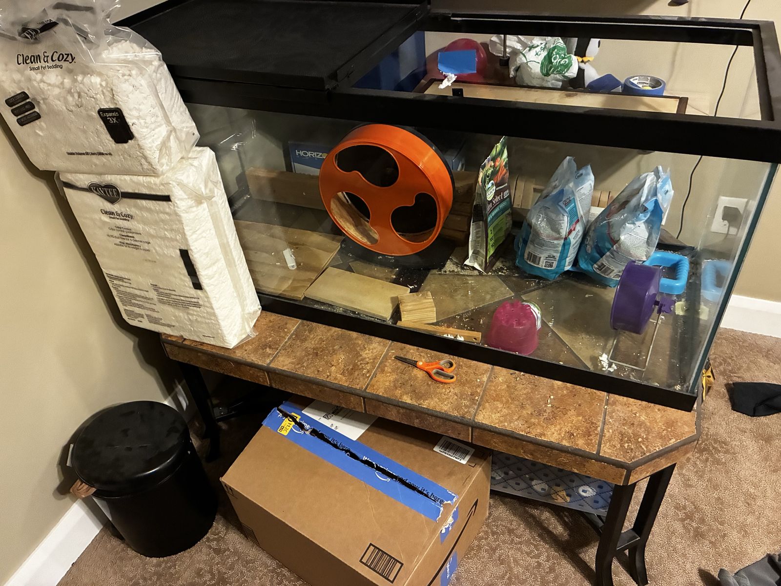 Hamster supplies and cage