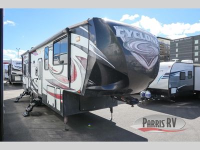 Used 2015 Heartland Cyclone 3010