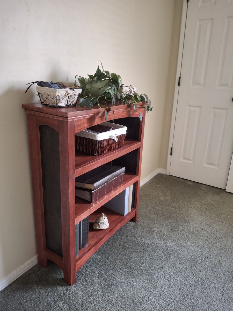 Solid wood bookshelf