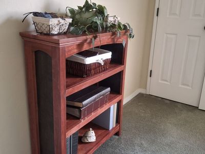 Solid wood bookshelf
