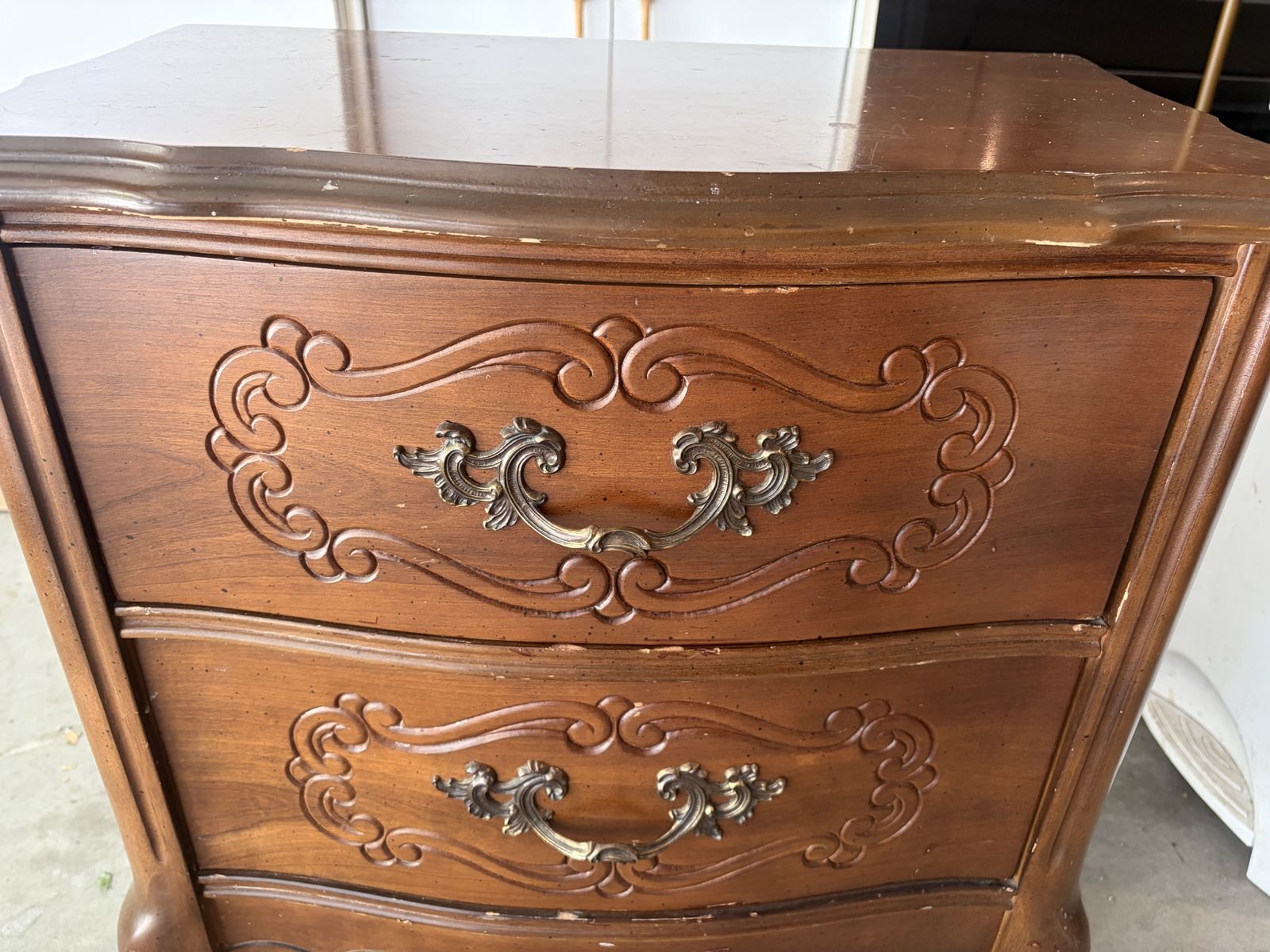 Main image 2