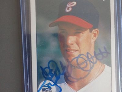 1990 Upper Deck Jack McDowell #625 Signed Autographed Card Chicago White Sox