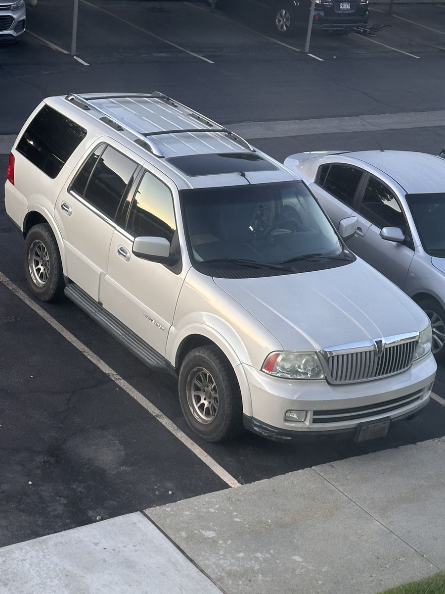 2006 Lincoln Navigator 