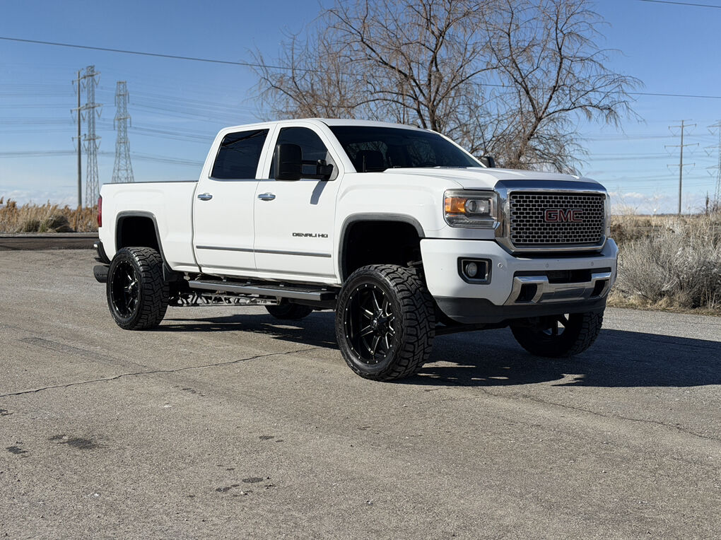 2015 GMC 2500 Denali
