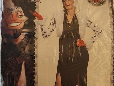 Disney Villains Cruella De Vil Costume With Wig Size L/G (12-14)