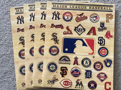 MLB Pocket Folders