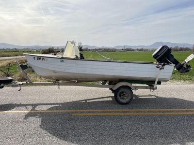 Fishing/hunting Boat