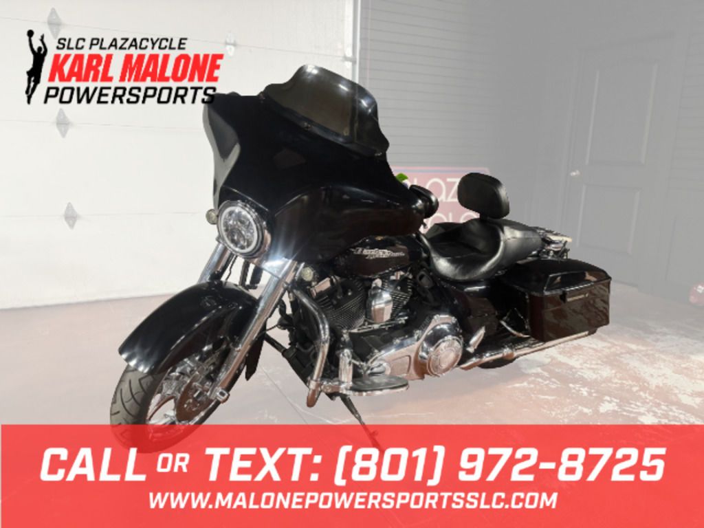 2013 Harley-Davidson® FLHX - Street Glide®