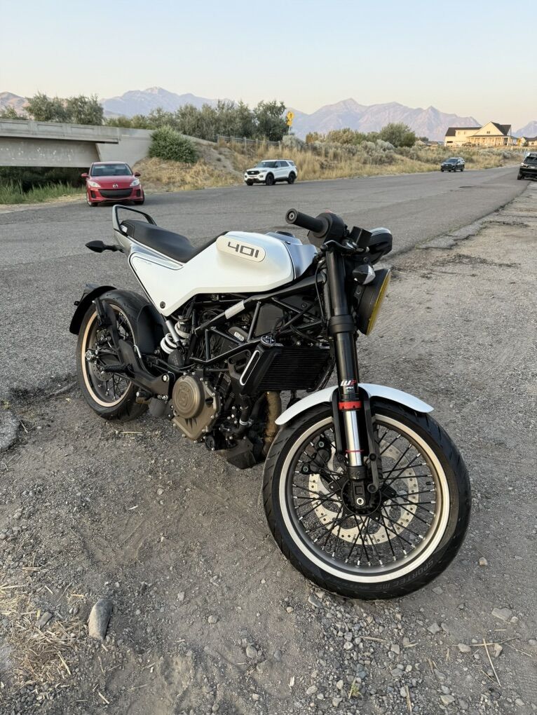 2023 Husqvarna Vitpilen 401