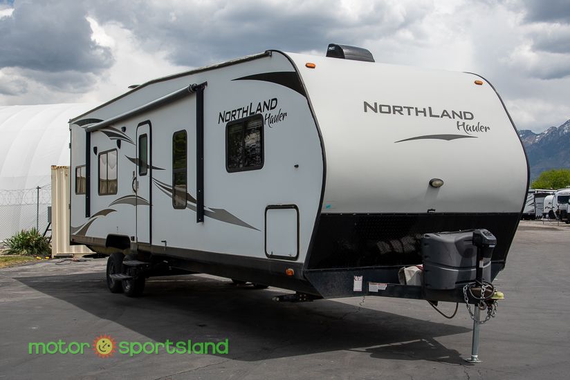 2017 Pacific Coachworks Northland 30FSB Toy Hauler Garage