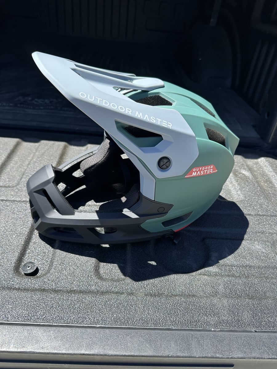 MIPS Full Face Mountain Bike Helmet