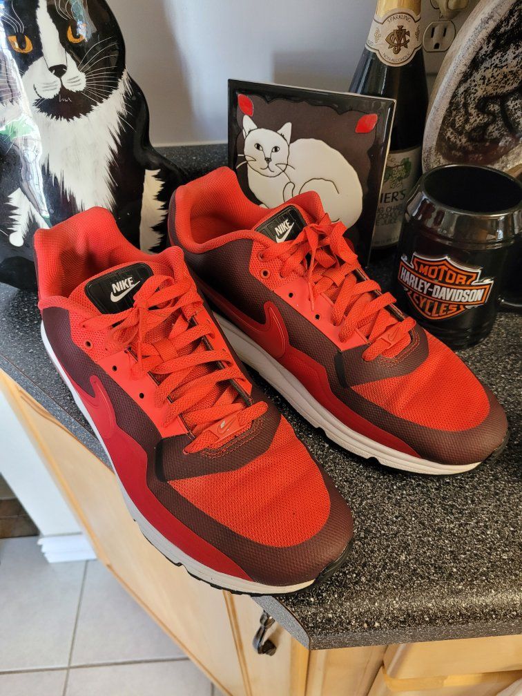 Men's Nike Air Max Red & Black Athletic Shoes - Size 15