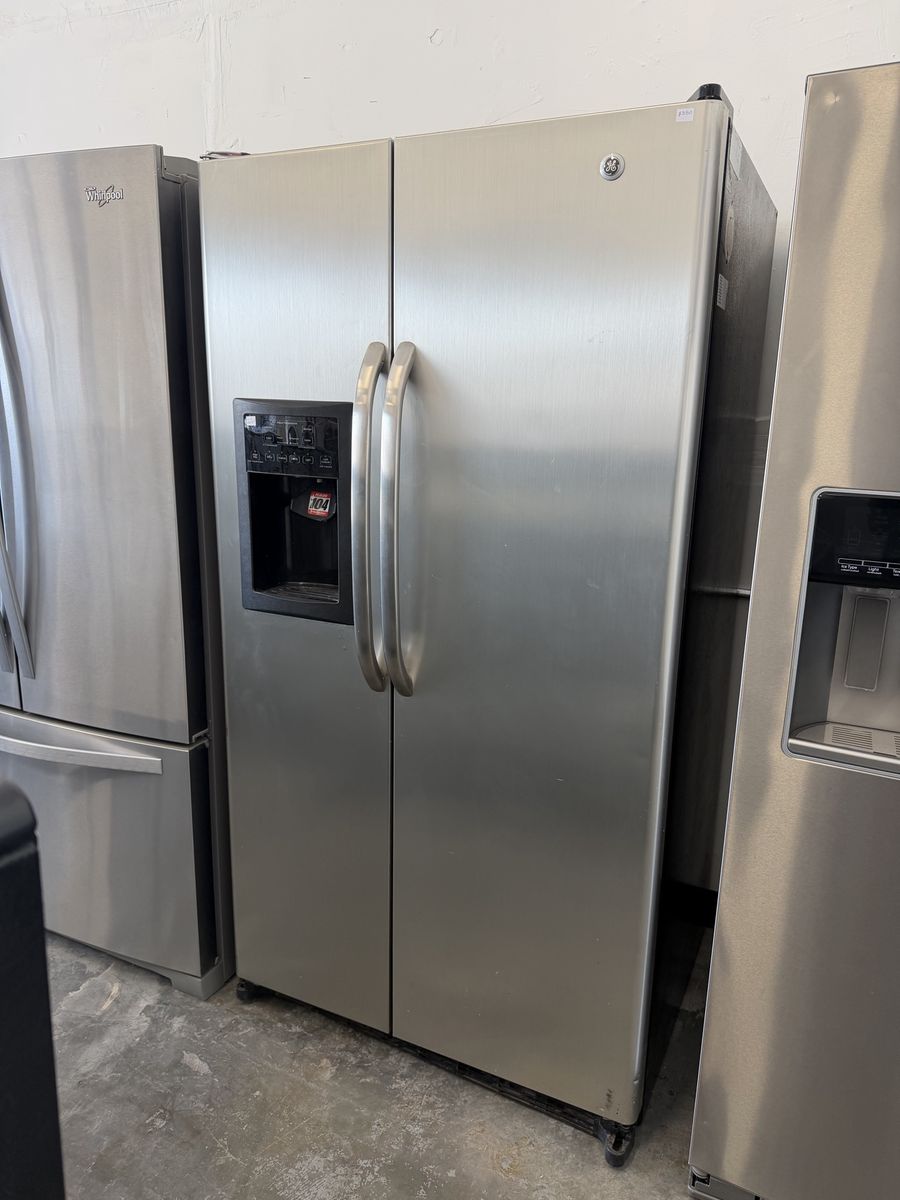 GE Fridge Side By Side