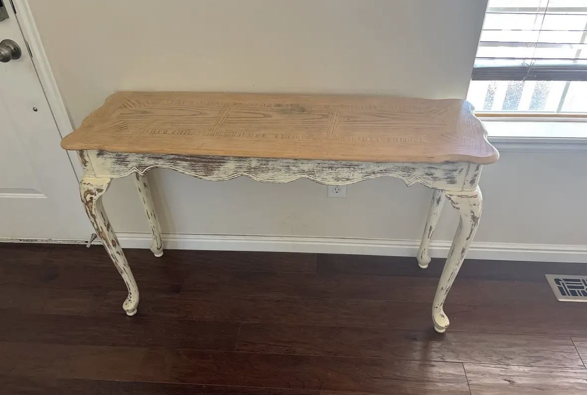 Distressed Wood Console Table with Scalloped Apron and Cabriole Legs