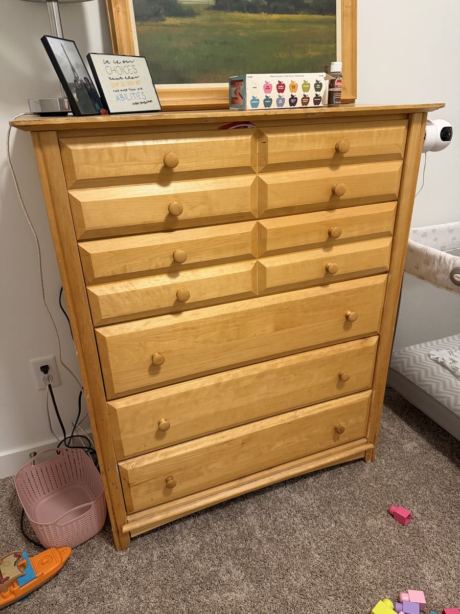 Twin Bed And Matching Chest Of Drawers