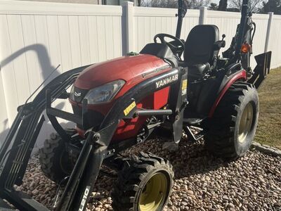 Yanmar 25 Hp With Backhoe