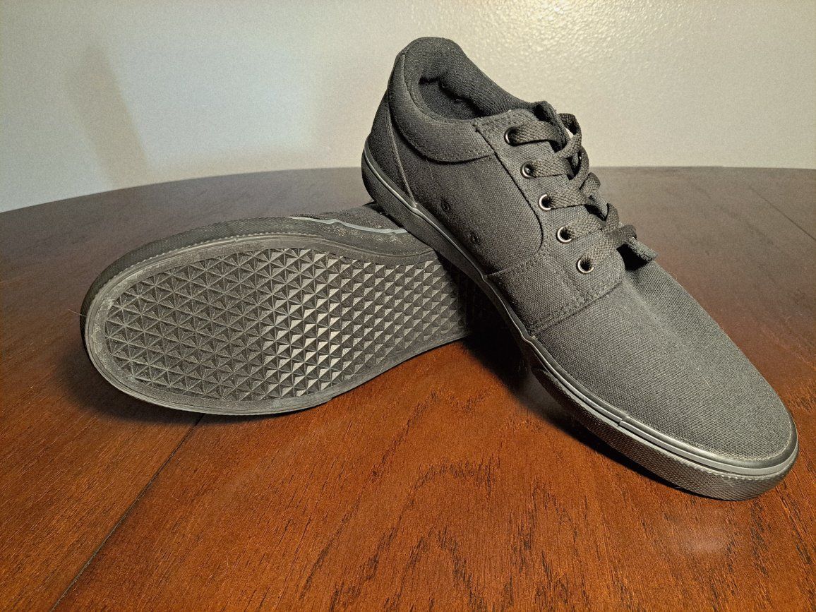 Etnies Jameson 2 Eco Skate Shoes Mens Size 11 Black Canvas Low Top Sneakers