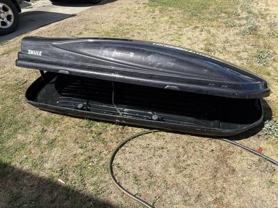 Thule motion XXT XL cargo box