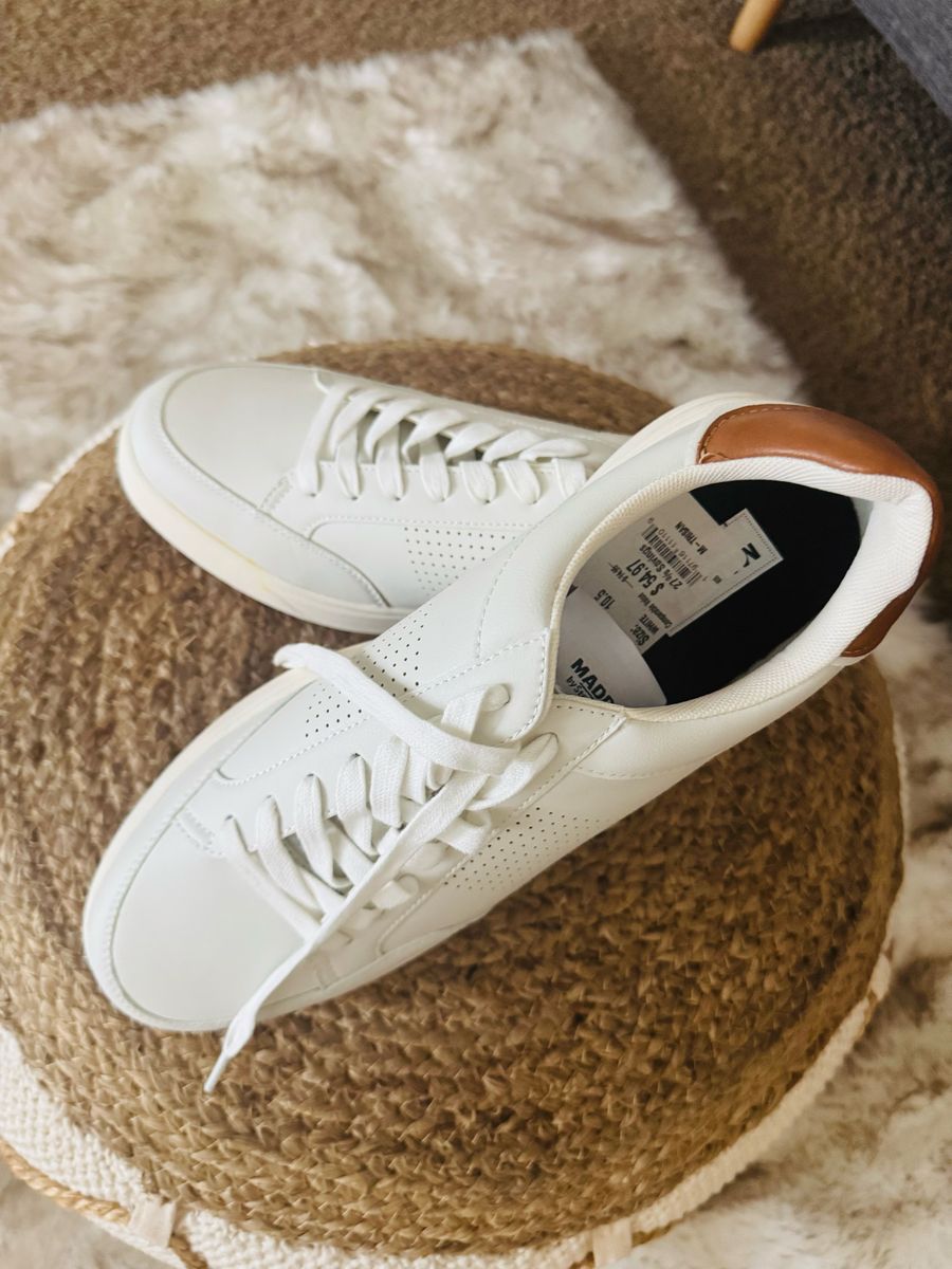Madden Men’ White Lace-Up Sneakers with Tan Accents - Size 10.5, New with Tag, never been worn