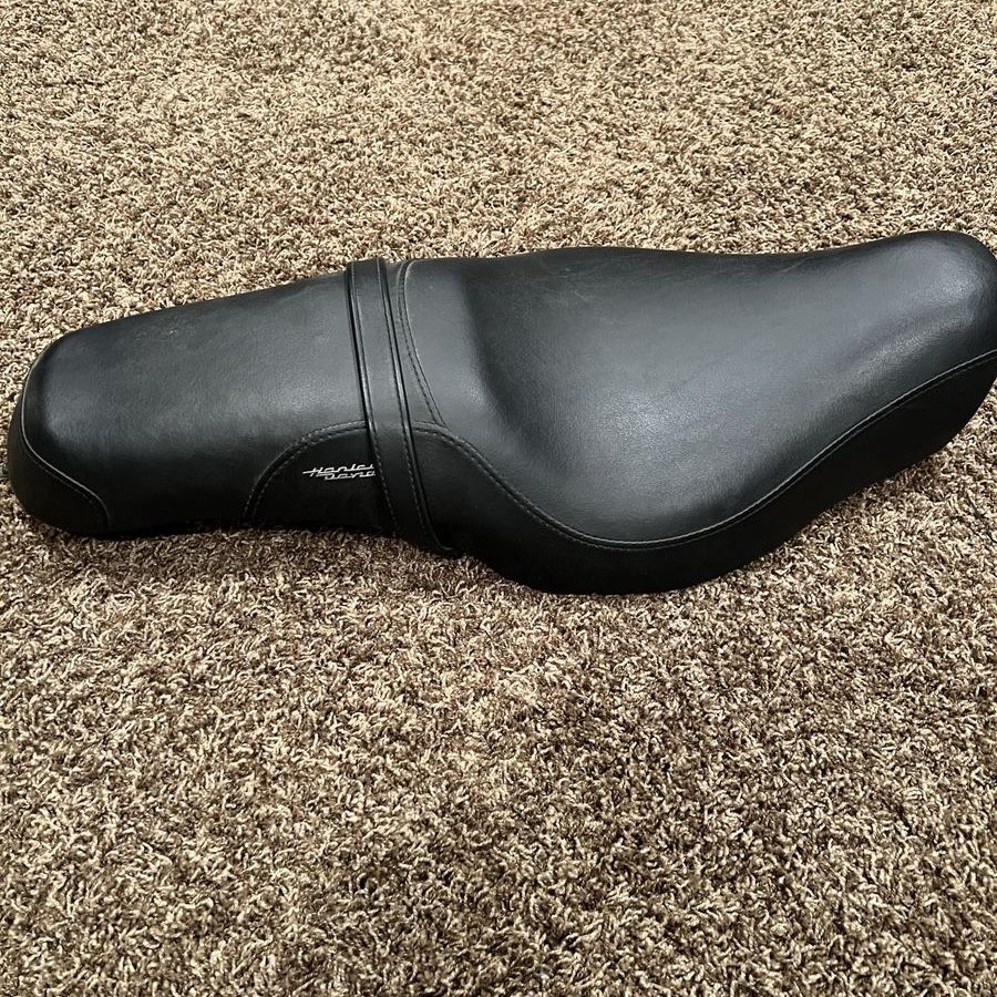 2007 Harley sportster passenger seat