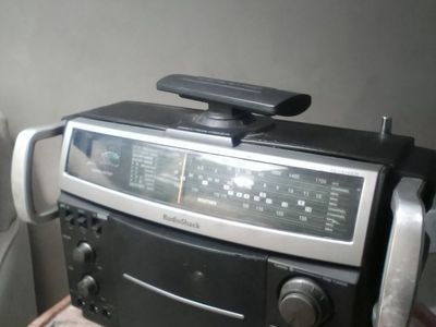 Radio Shack 12-795 multiband receiver works great