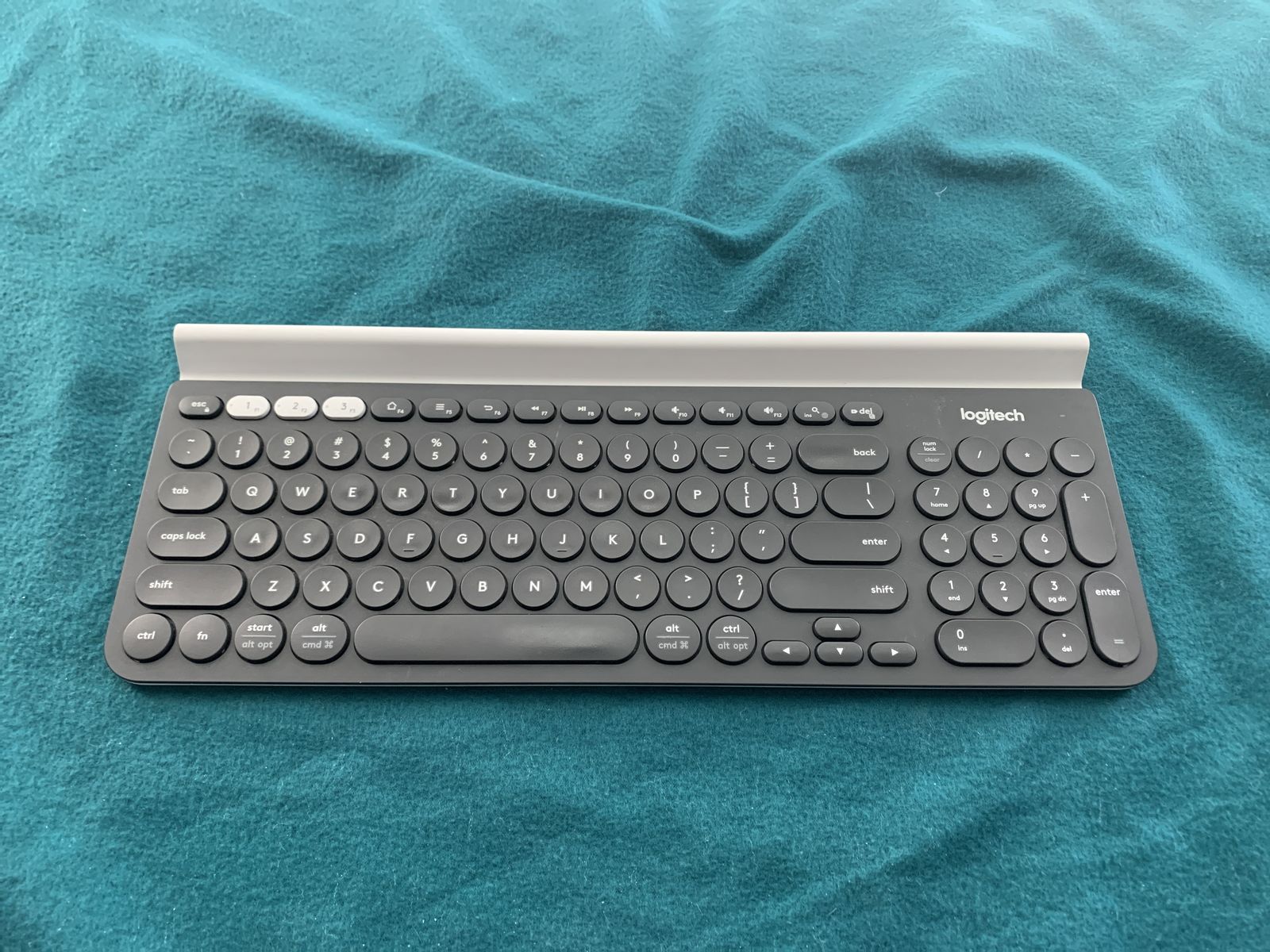 Logitech K780 Wireless Keyboard